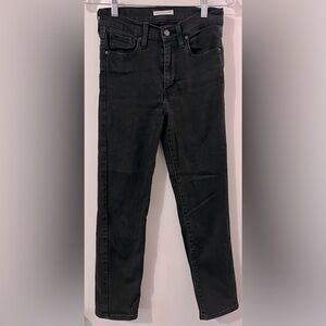 Levi’s 724 High Rise Straight Crop Jeans